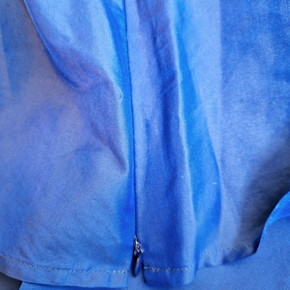 NWOT Ann Taylor " The Carnegie Crop" two-piece shirt and pants set size 4. - Picture 15 of 15